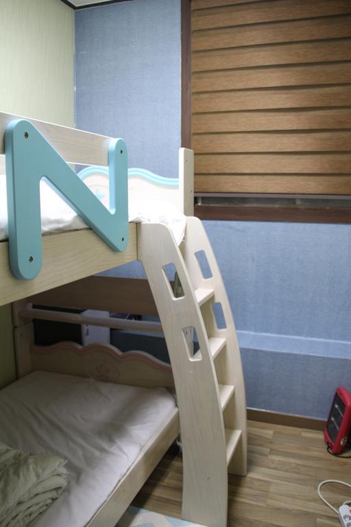 Backpackers' House Ξενοδοχείο Μπουσάν Εξωτερικό φωτογραφία