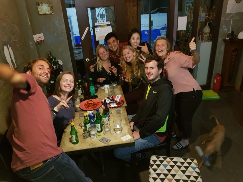 Backpackers' House Ξενοδοχείο Μπουσάν Εξωτερικό φωτογραφία