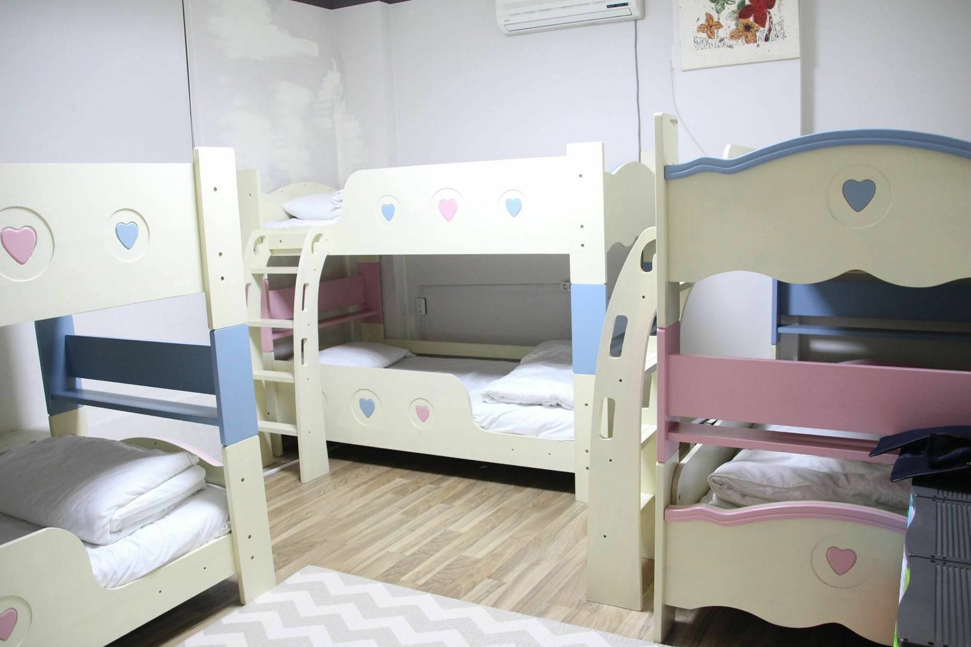 Backpackers' House Ξενοδοχείο Μπουσάν Εξωτερικό φωτογραφία